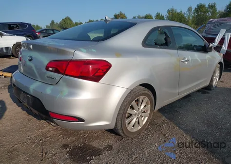 2016 Kia Forte Ex z USA, uszkodzony, nr VIN KNAFX6A84G5633074